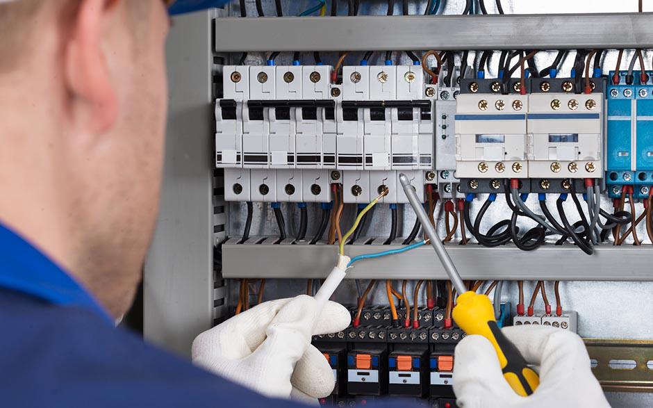 électricien urgence Paris 1